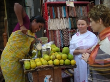 Ретрит Индия 2010 - Пьем лимонный сок