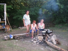 Ретрит в Крыму 2009 - На кухне девочки